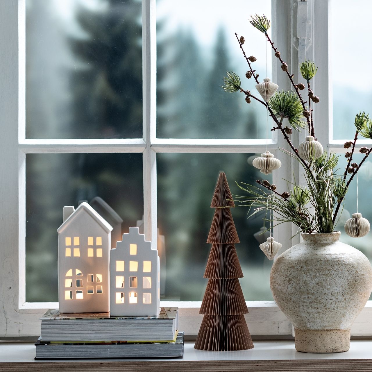 Maisons blanches en céramique