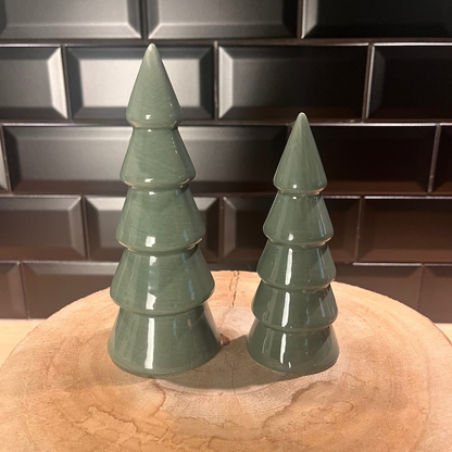 Sapin en céramique vert