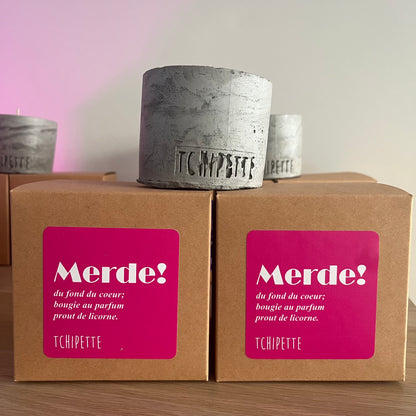 Bougie béton "Merde!" - Bubble-gum