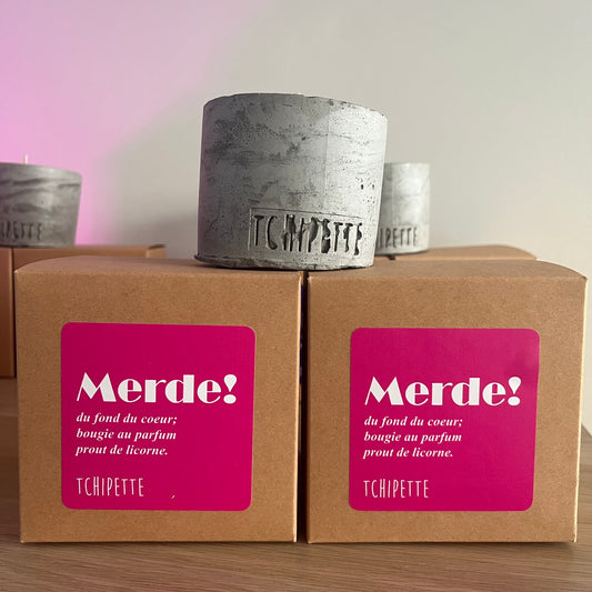 Bougie béton "Merde!" - Bubble-gum